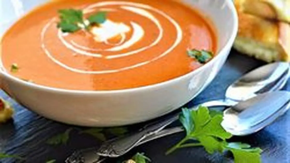طرز تهیه سوپ گوجه فرنگی ایتالیایی ساده