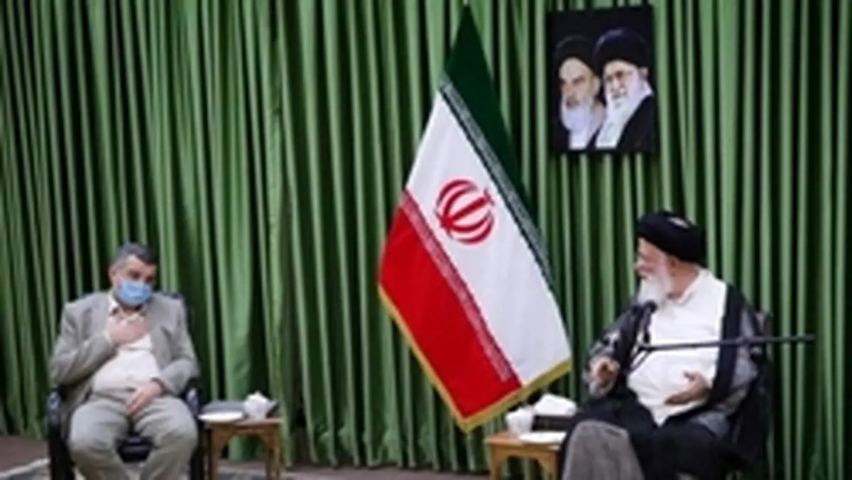 علم الهدی: تعطیلی حرم برخوردی شدید با عواطف مردم بود و فشار سنگینی به آستان قدس وارد کرد