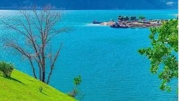 تصویری دیدنی از سد پرآب کارون