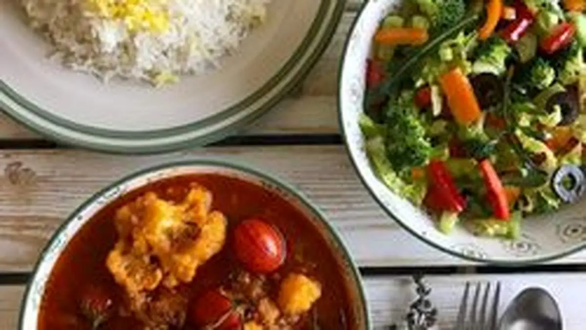 طرز تهیه خورش گل کلم، غذای اصفهانی