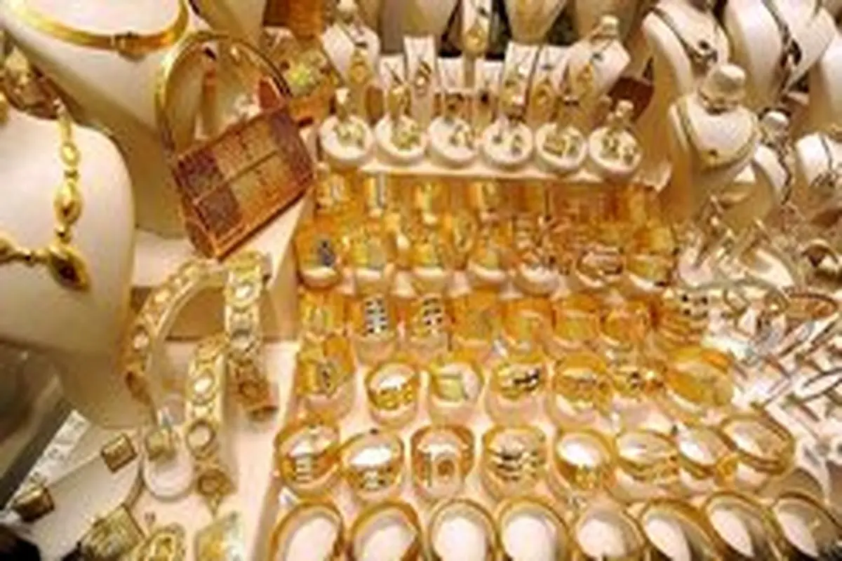 سکه و طلا همچنان در بازار ایران رکورد شکنی می‌کند