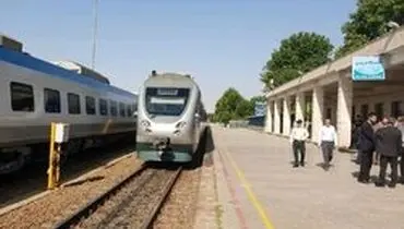 مدیرعامل راه آهن: کاهش مسافر را با افزایش حمل بار جبران کردیم