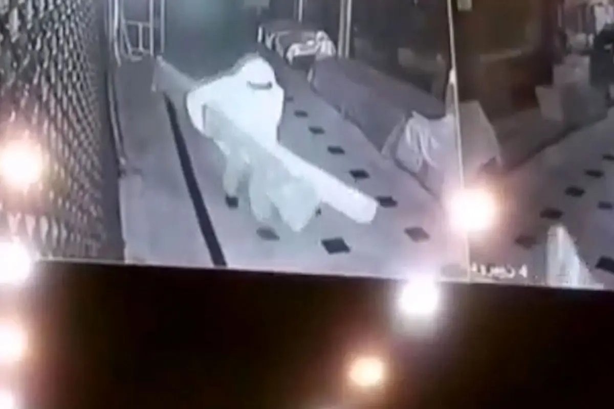 سرقت عجیب با لباس ضد کرونا در قائم شهر + فیلم