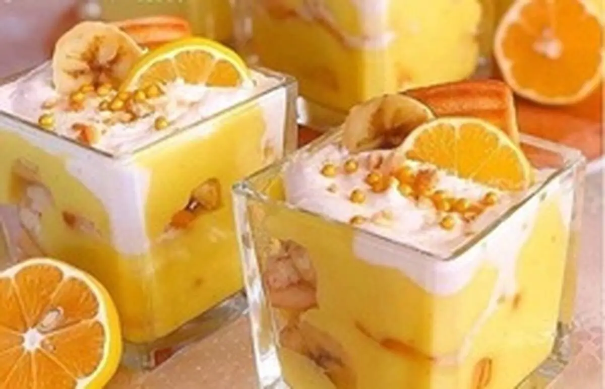 طرز تهیه پودینگ موزی با بیسکوییت