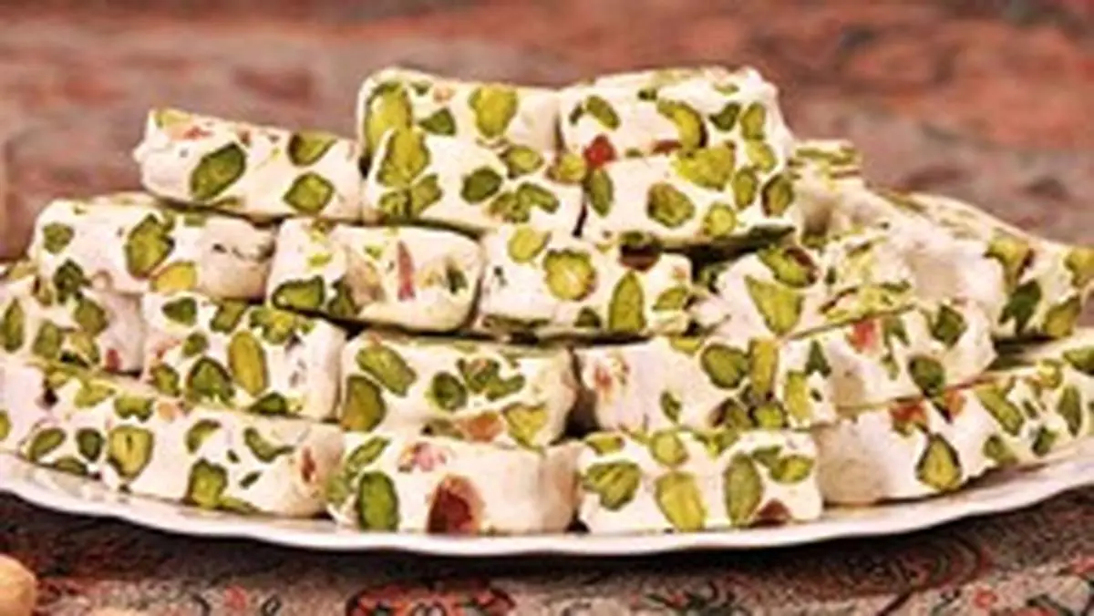 طرز تهیه گز لقمهای خوشمزه در خانه