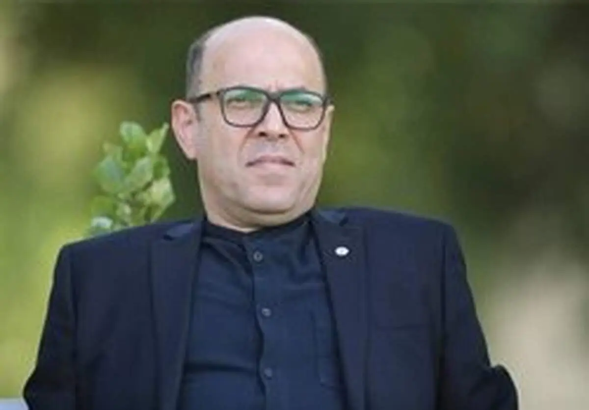 سعادتمند: دیگران درباره استقلال صحبت نکنند