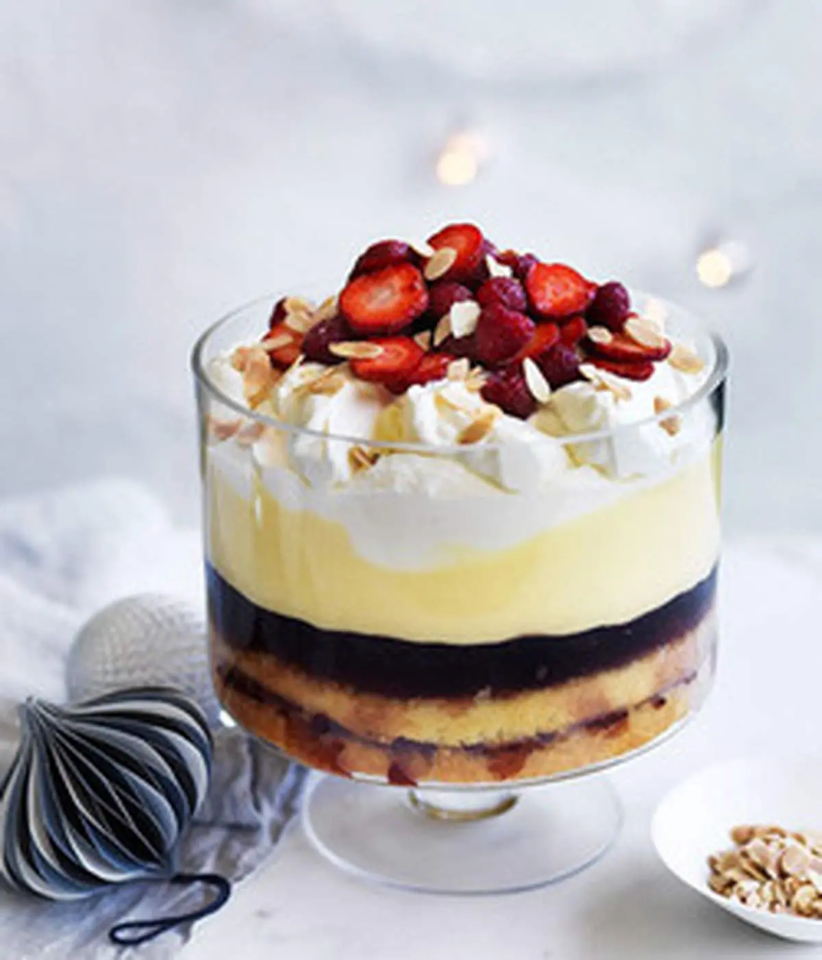 طرز تهیه ترایفل کلاسیک