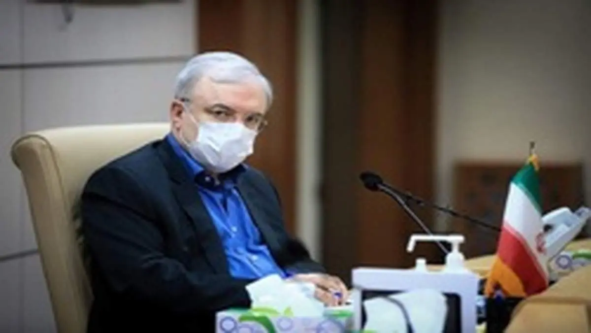 وزیر بهداشت منکر انتقال ویروس کرونا در فضای باز شد