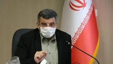 ماسک پیژامه ای حریرچی در برنامه تلویزیونی!+فیلم