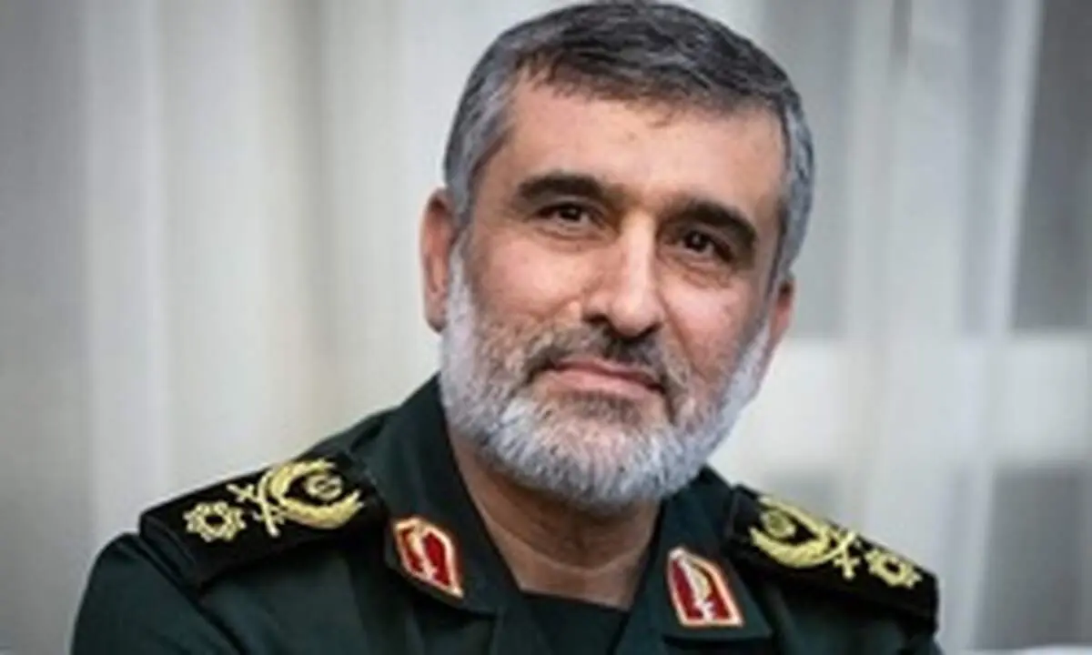 سردار حاجی‌زاده: قصد ورود به خودروسازی نداریم، می‌خواهیم کمک کنیم