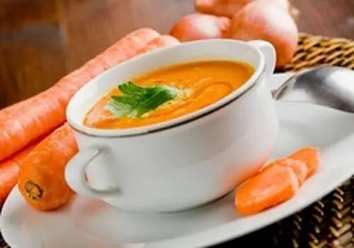 طرز تهیه سوپ هویج و زنجبیل ، محافظ ریه‌ها در برابر آلودگی‌ هوا

