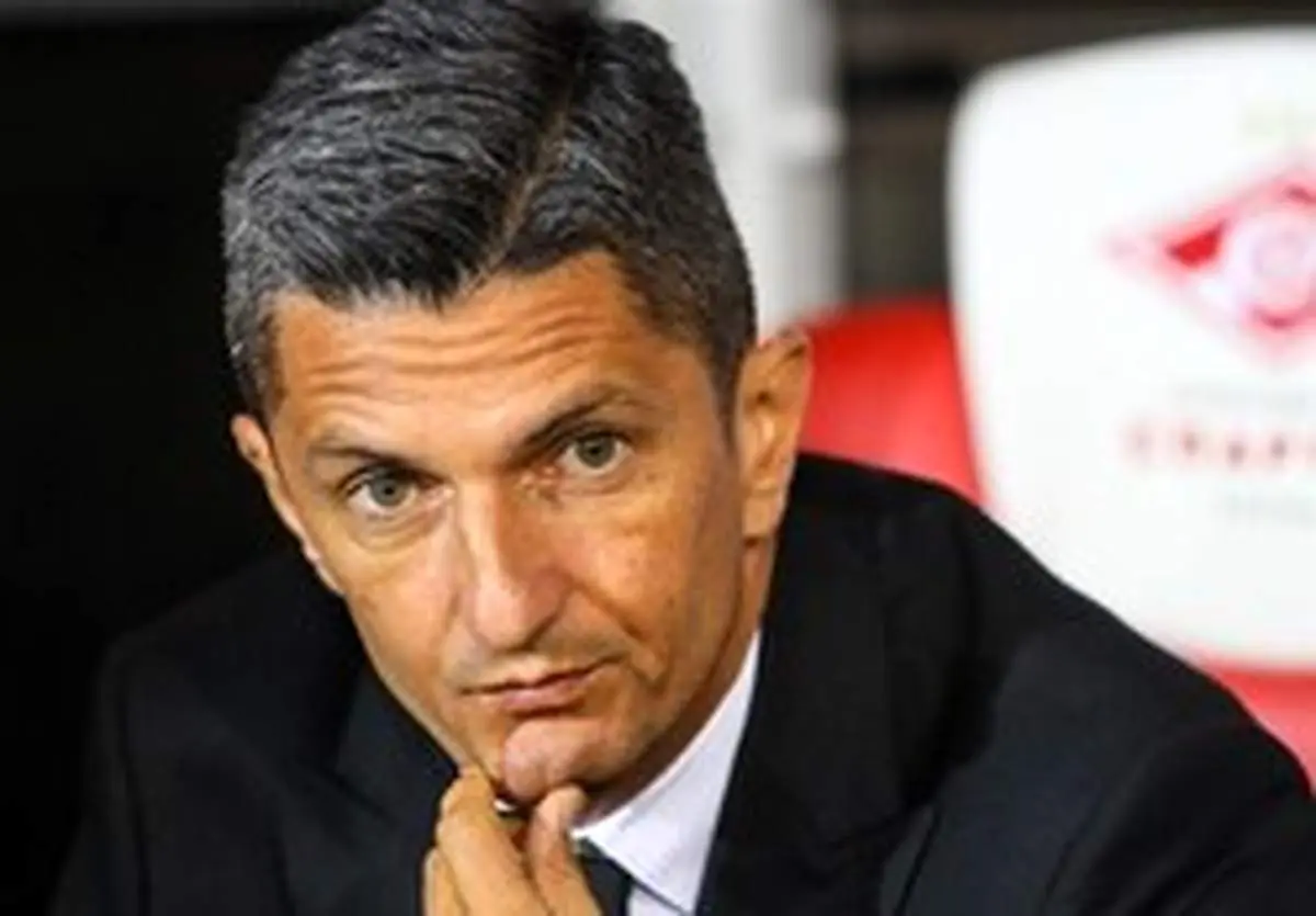 رازوان لوچسکیو: خوشحالم که بین ۱۰ مربی برتر جهان قرار گرفتم