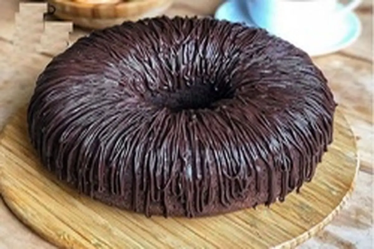 طرز تهیه کیک موز شکلاتی