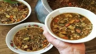 طرز تهیه آش ترش زنجان