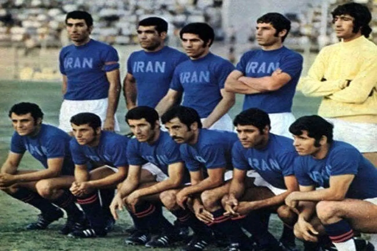 عکس/تیم ملی فوتبال ایران با لباسی با رنگی عجیب
