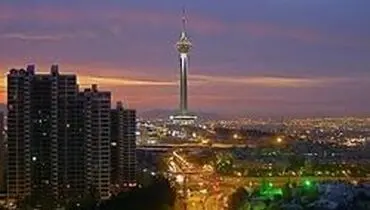رصد دنباله‌دار نئووایس از فراز برج میلاد