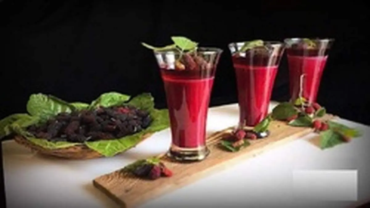 طرز تهیه دسر شاه توت خوشمزه
