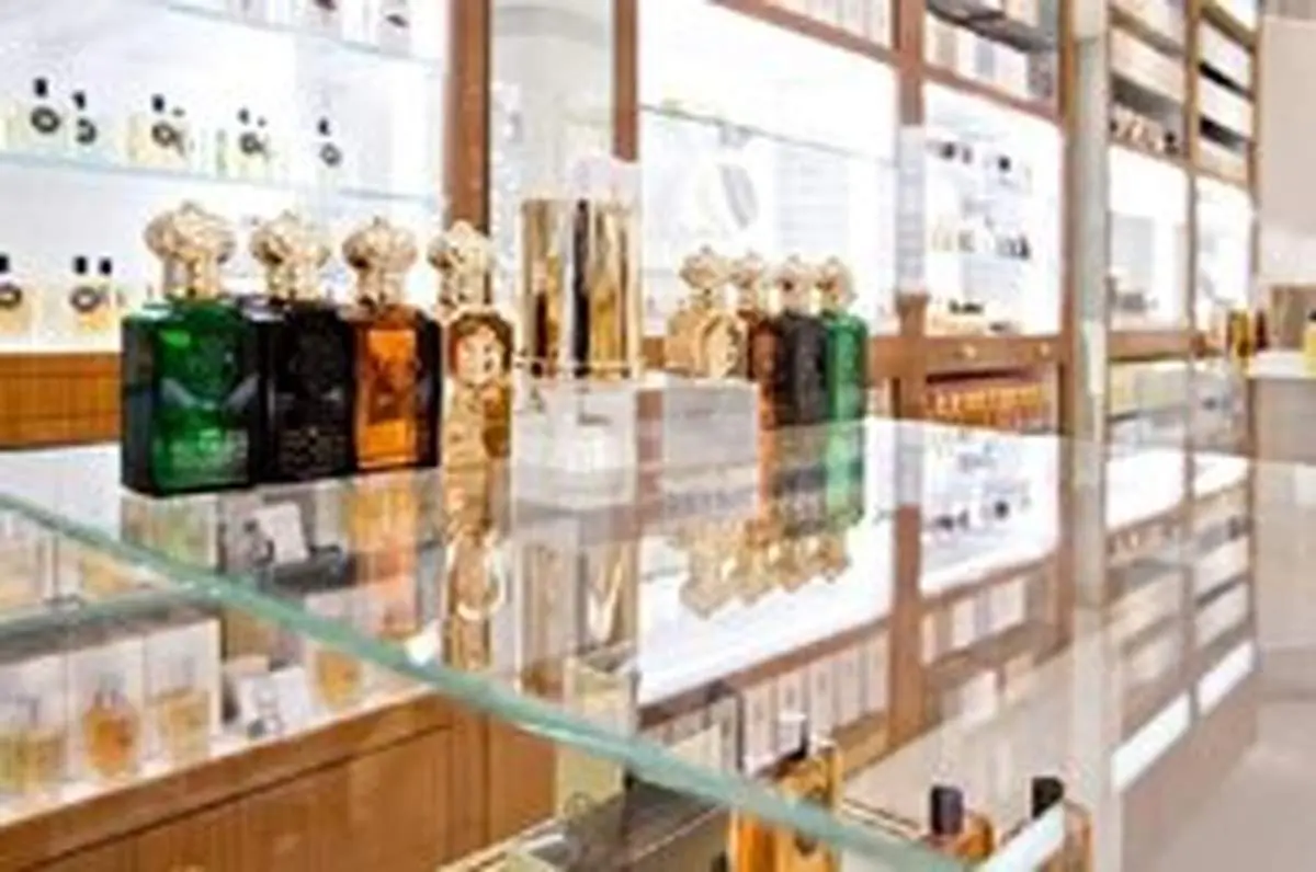 واردات عطر ممنوع شد