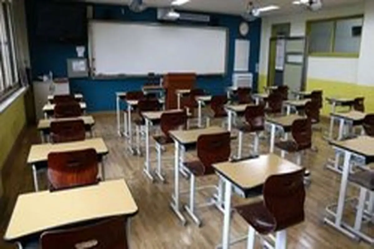 برگزاری حضوری کلاس‌های تابستانی در شهر‌های با وضعیت قرمز و کلانشهر تهران ممنوع شد