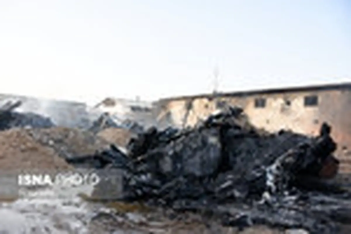 آتش‌سوزی کارخانه لنج سازی در بوشهر
