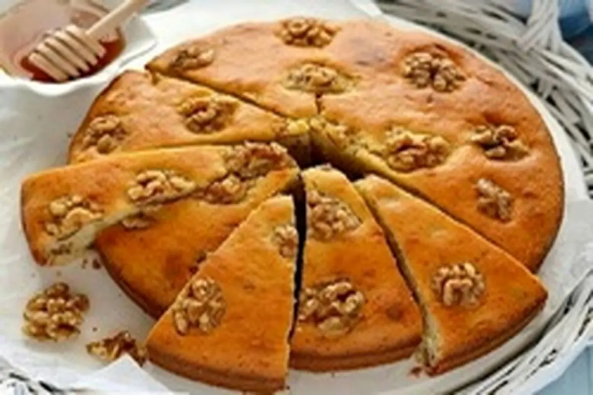 طرز تهیه کیک عسل گردویی یونانی