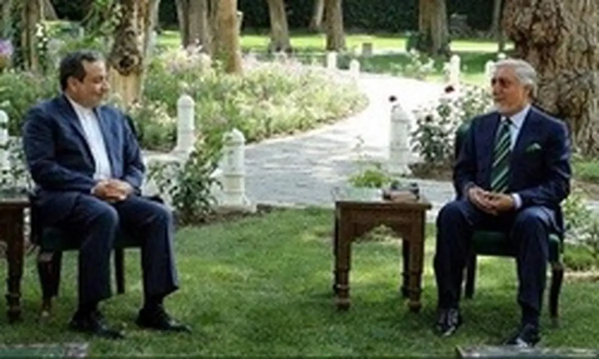 عراقچی با عبدالله عبدالله دیدار کرد