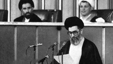 چرایی مجبور شدن امام (ره) به پذیرش قطعنامه ۵۹۸ از زبان رهبر انقلاب