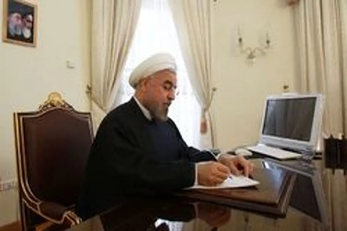 روحانی درگذشت مادر شهیدان اعتمادی عیدگاهی را تسلیت گفت