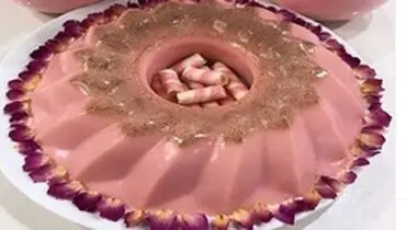 طرز تهیه دسر گل محمدی