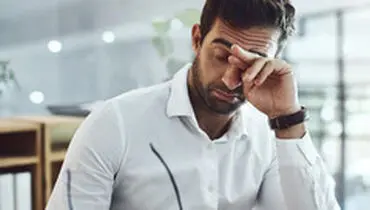 عادات ناسالمی که به چشم ها آسیب می‌زند