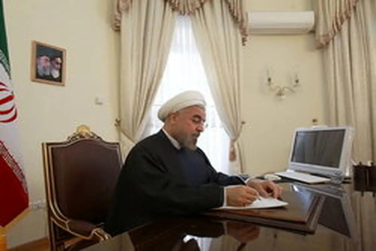 روحانی درگذشت مادر قاضی‌زاده هاشمی را تسلیت گفت