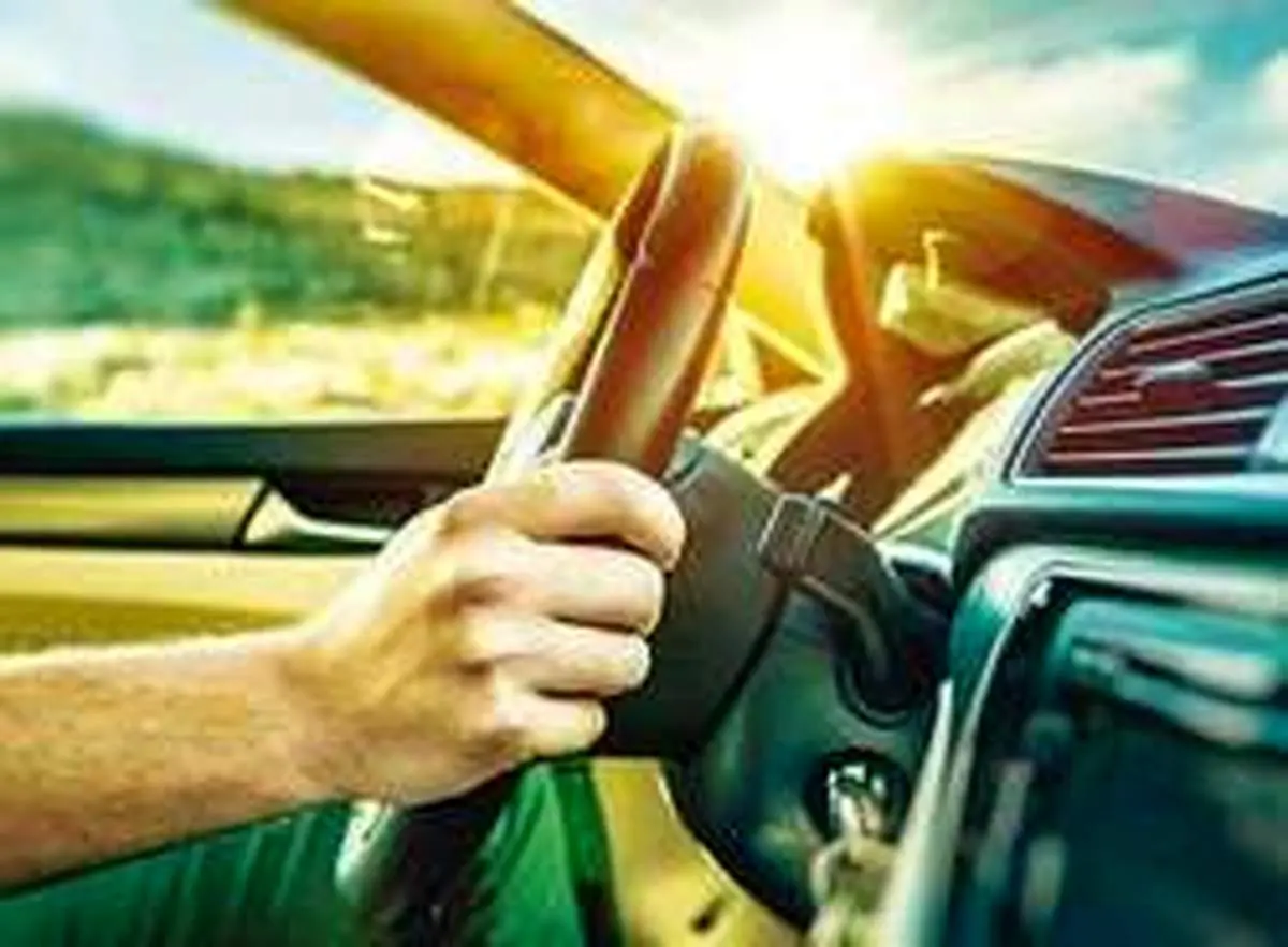 مضرات نور آفتاب برای خودرو چیست؟