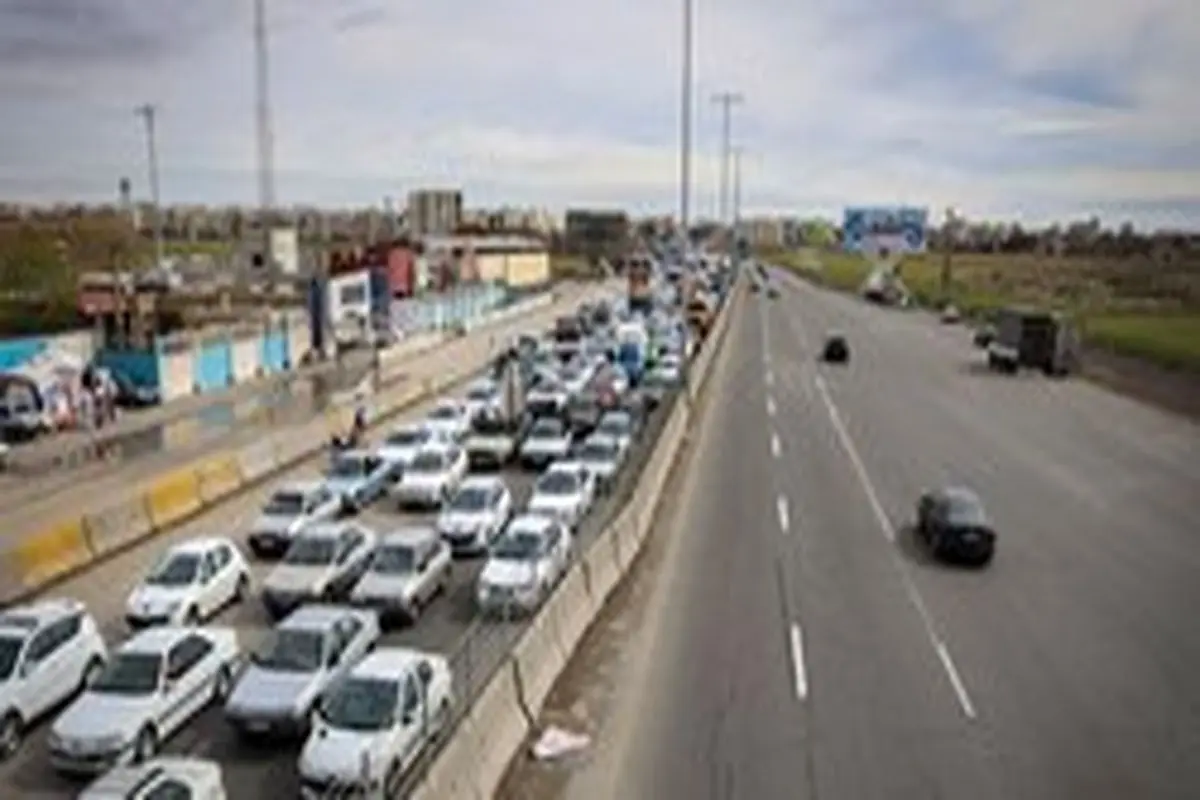 ترافیک نیمه‌سنگین در محور‌های فیروزکوه و کندوان/۶ جاده مسدود است