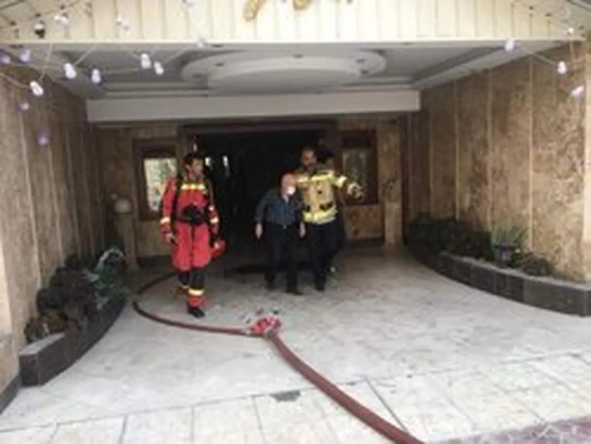 جزئیات حادثه آتش سوزی در شهرک شهید بهشتی/ نجات ۱۰۰ نفر از ساکنین