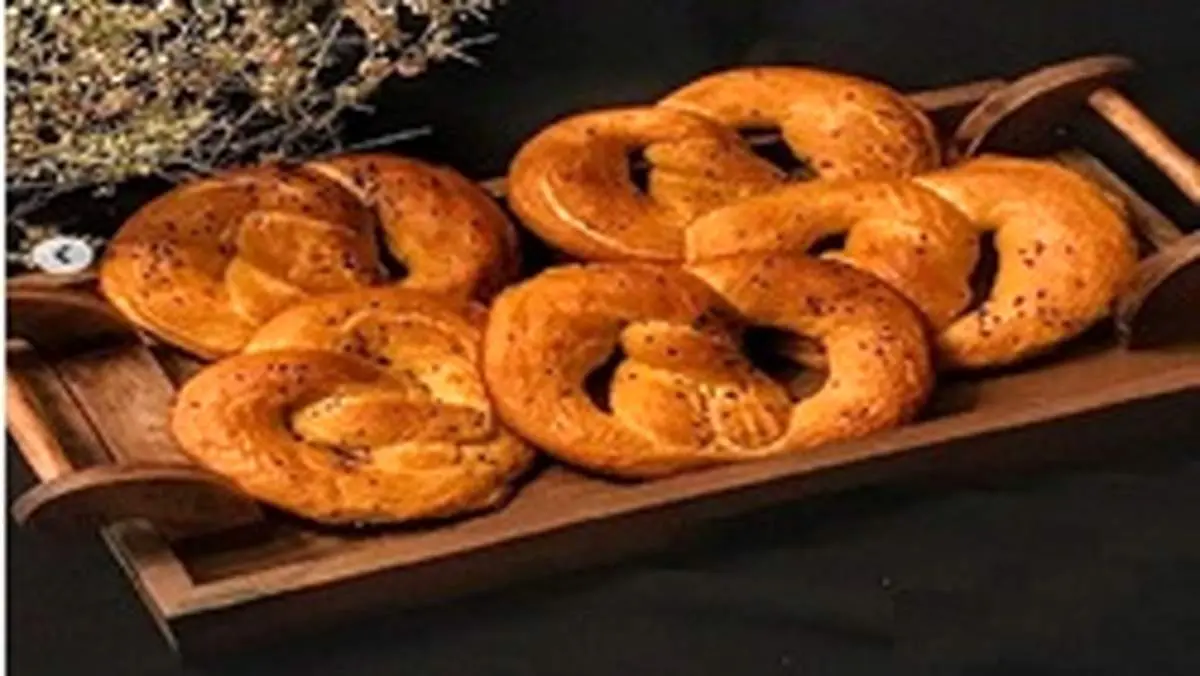 طرز تهیه نان پرتزل خانگی