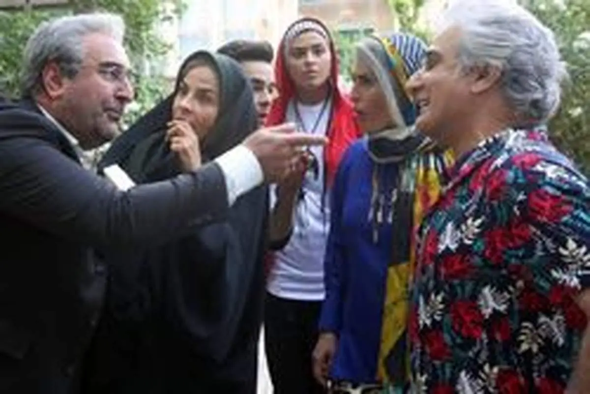 همکاری آسیا تاشکین با پژمان جمشیدی و ریحانه پارسا در «کوسه»+ عکس