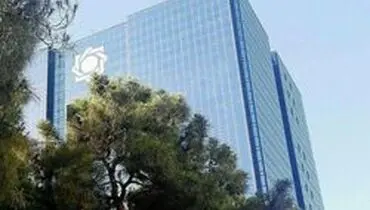 سقف پرداخت وجه نقد در بانک‌ها ۱۵ میلیون تومان تعیین شد