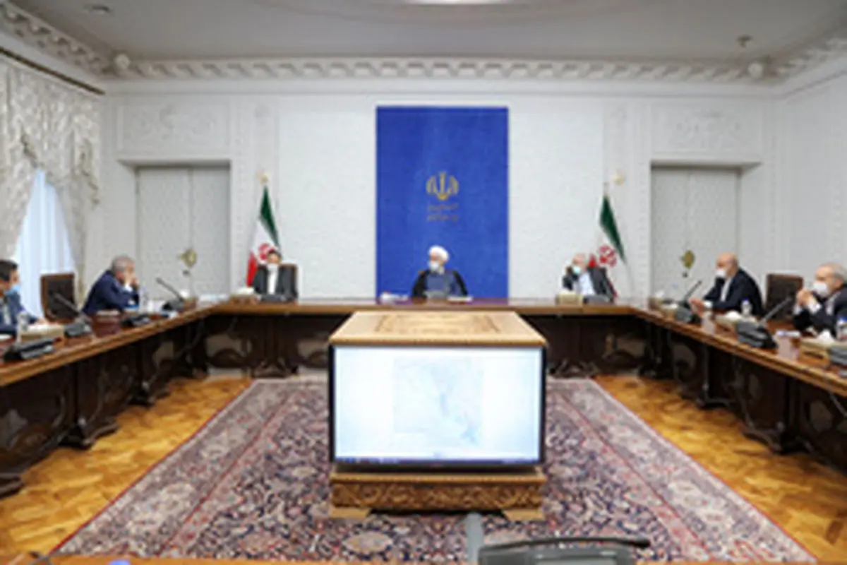 روحانی از رشد مثبت اقتصادی بدون «نفت» در کشور خبر داد