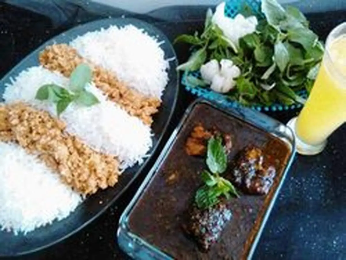 طرز تهیه قلیه ماهی جنوبی مجلسی