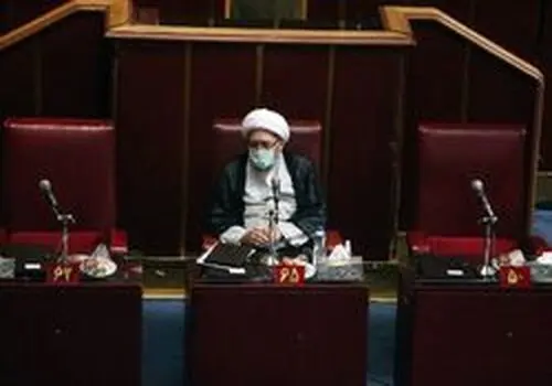 شوک ارزی چگونه سفره خانوارها را کوچک می‌کند؟ 