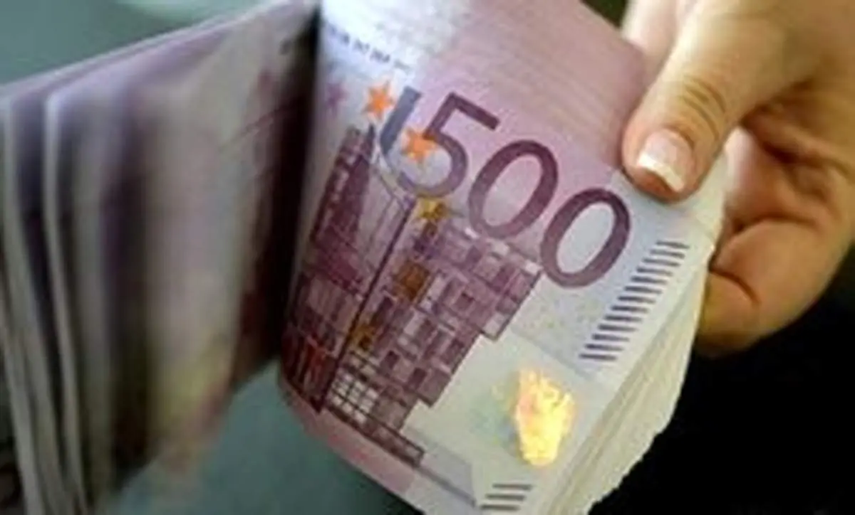 قیمت رسمی انواع ارز امروز چهارشنبه ۸ مرداد ۹۹