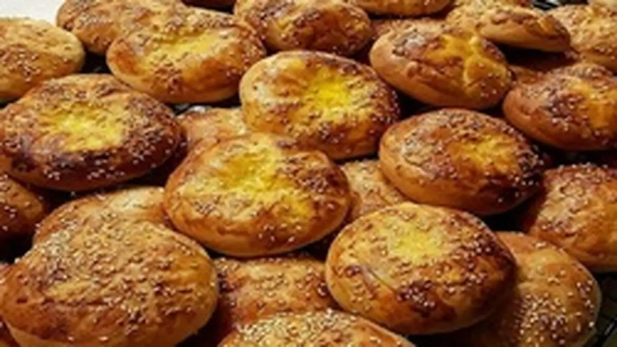 طرز تهیه نان زنجبیلی تبریز