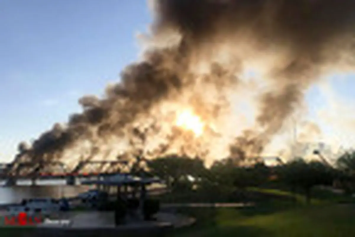 آتش‌سوزی در قطار باری - امریکا+ تصاویر