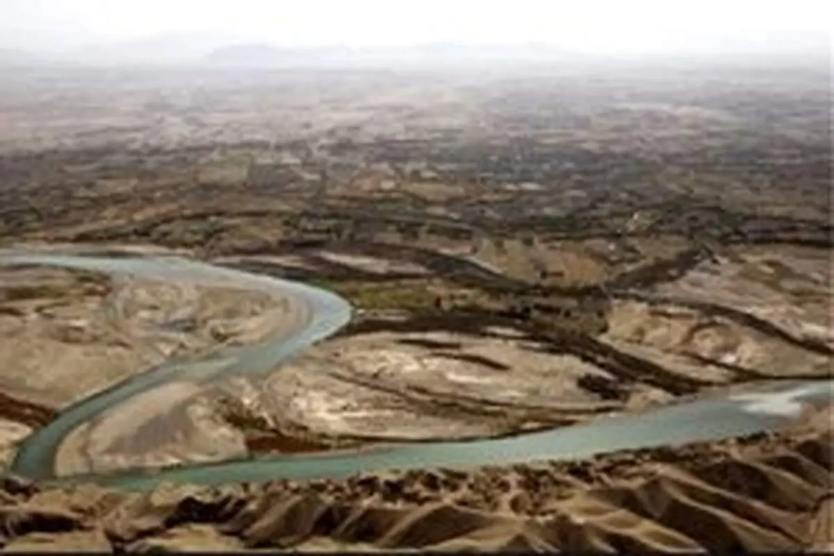 وزیر نیرو: ایران حق آبه هیرمند را از افغانستان می‌گیرد