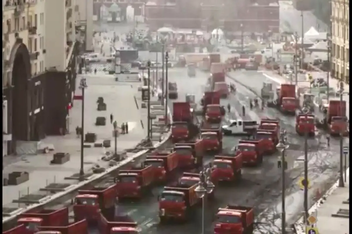 سرعت باورنکردنی در آسفالت کردن یک خیابان در روسیه + فیلم