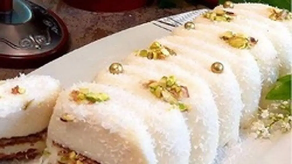 طرز تهیه دسر نارگیل با مغز بیسکویت