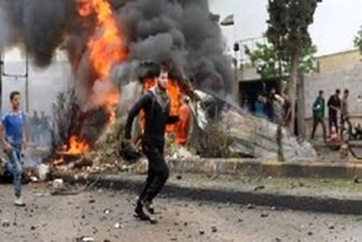 والی ولایت ننگرهار: خودرو بمبگذاری شده در جلالآباد افغانستان منفجر شد