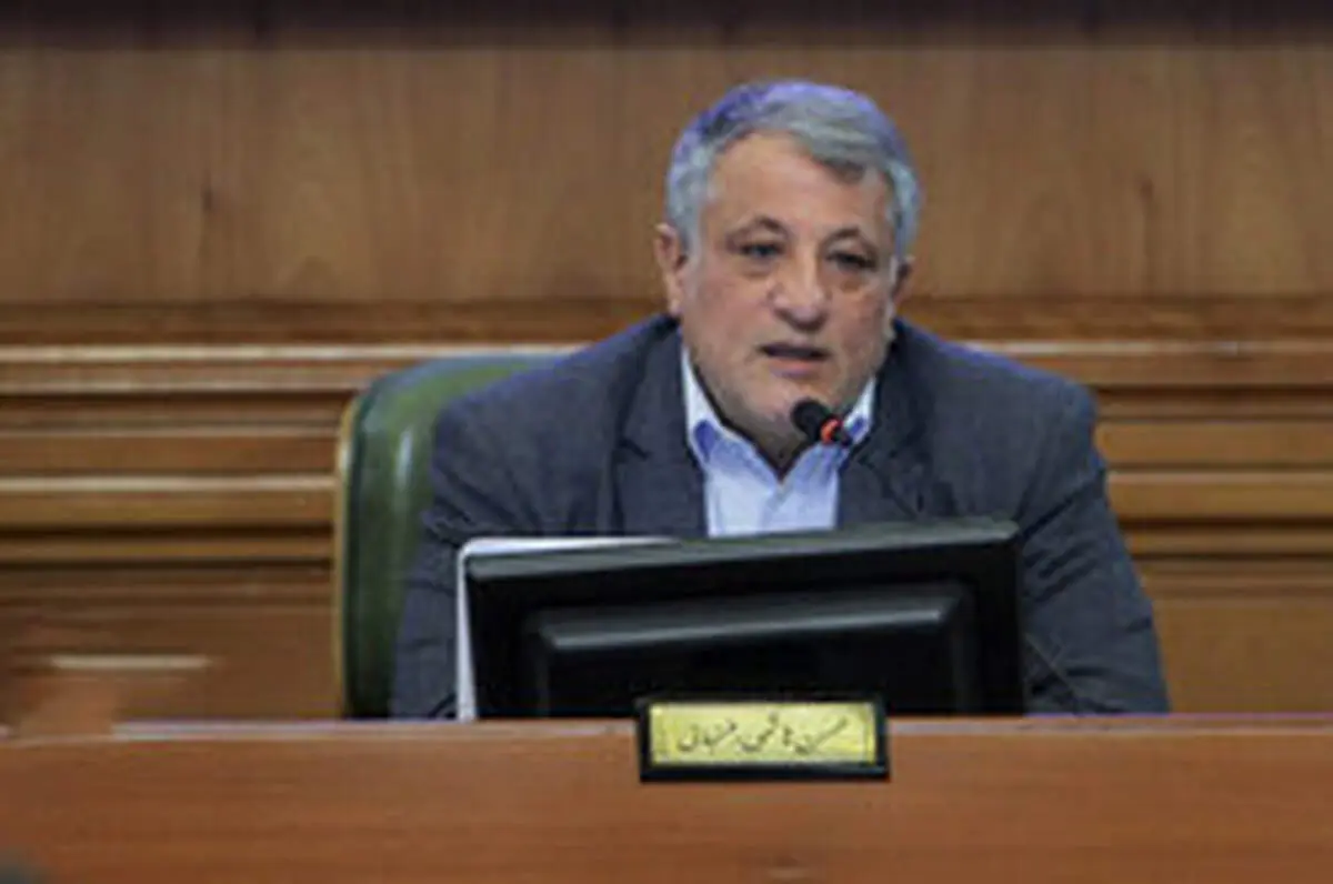 محسن هاشمی خطاب به رئیس صداو سیما: آن روزی که می‌گوییدآیت الله هاشمی نماز جمعه خوانده، ۵ شنبه بوده!