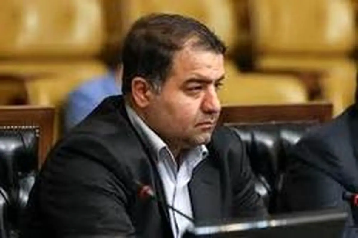 مجید فراهانی خبر داد: تشکیل جلسه برای بررسی آخرین وضعیت انتقال انبار نفت