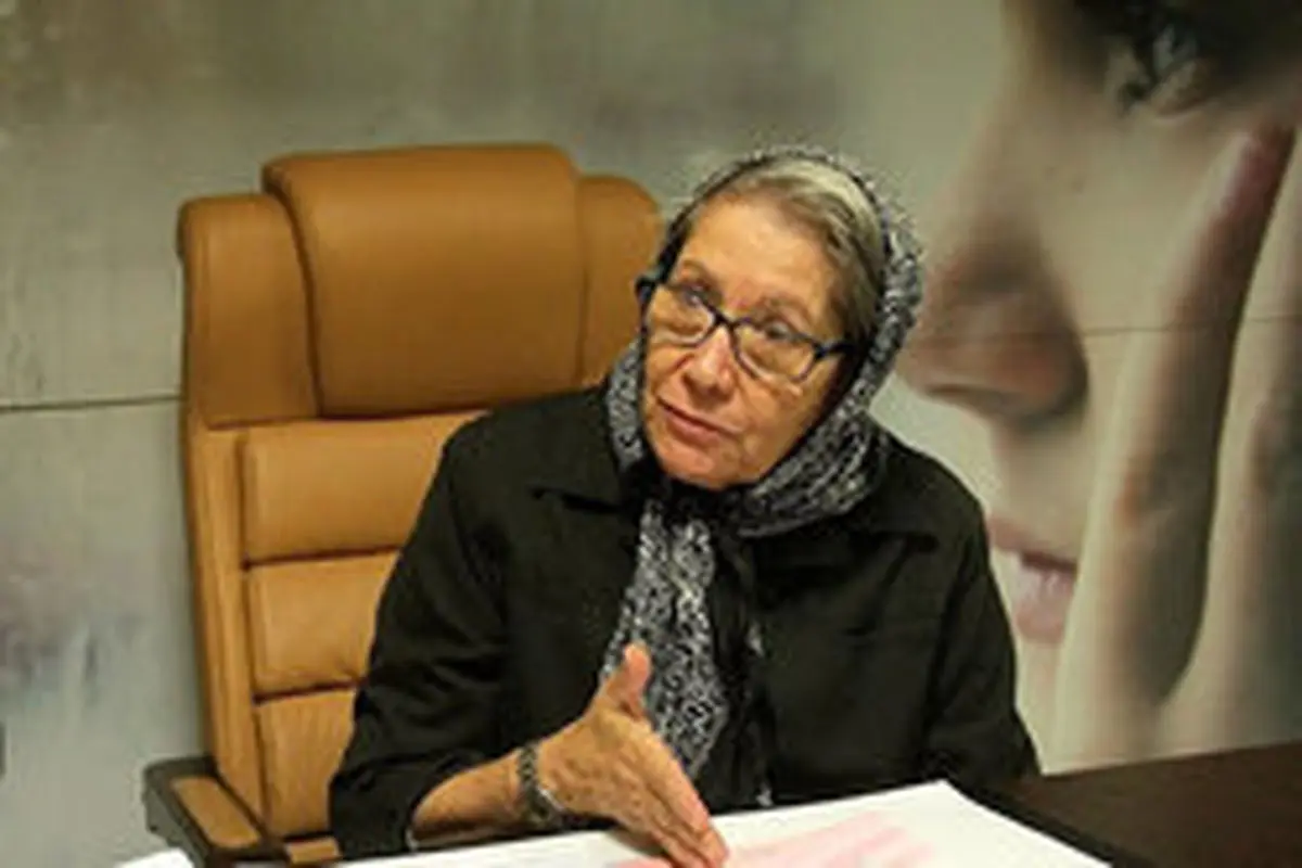 واکنش مینو محرز به ادعای مهندسی آمار مرگ و میر کرونا در ایران